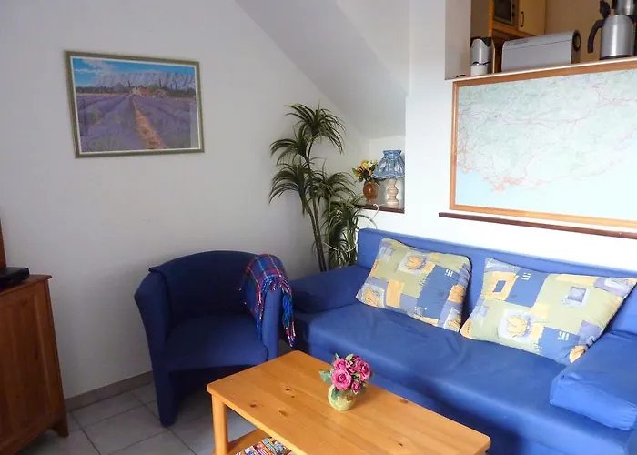 Ferienhaus Bei St. Tropez Hébergement de vacances *